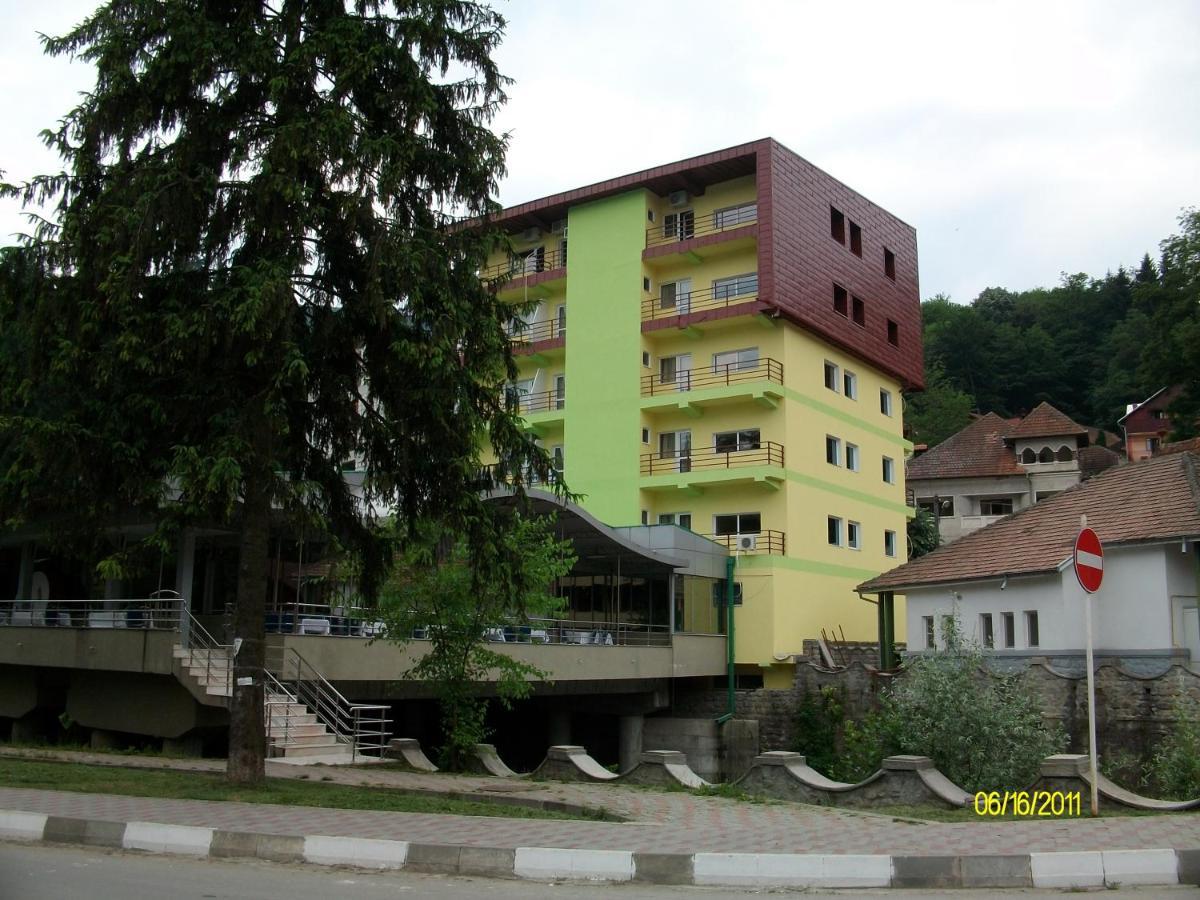 Hotel Central - Băile Olăneşti Esterno foto