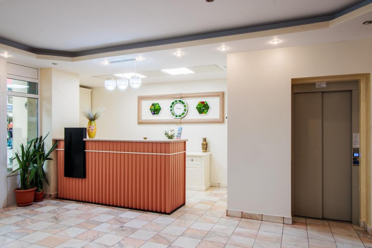 Hotel Central - Băile Olăneşti Esterno foto