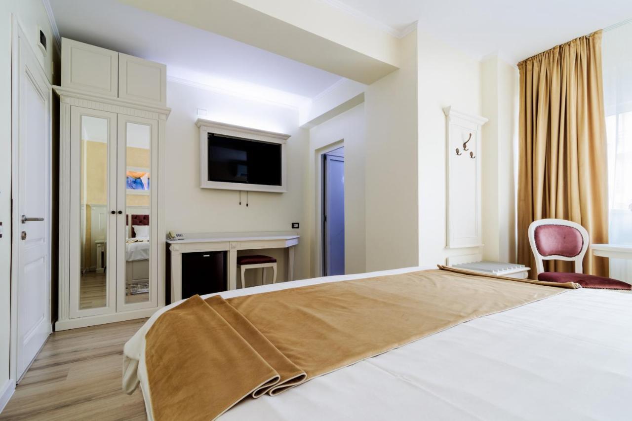 Hotel Central - Băile Olăneşti Esterno foto