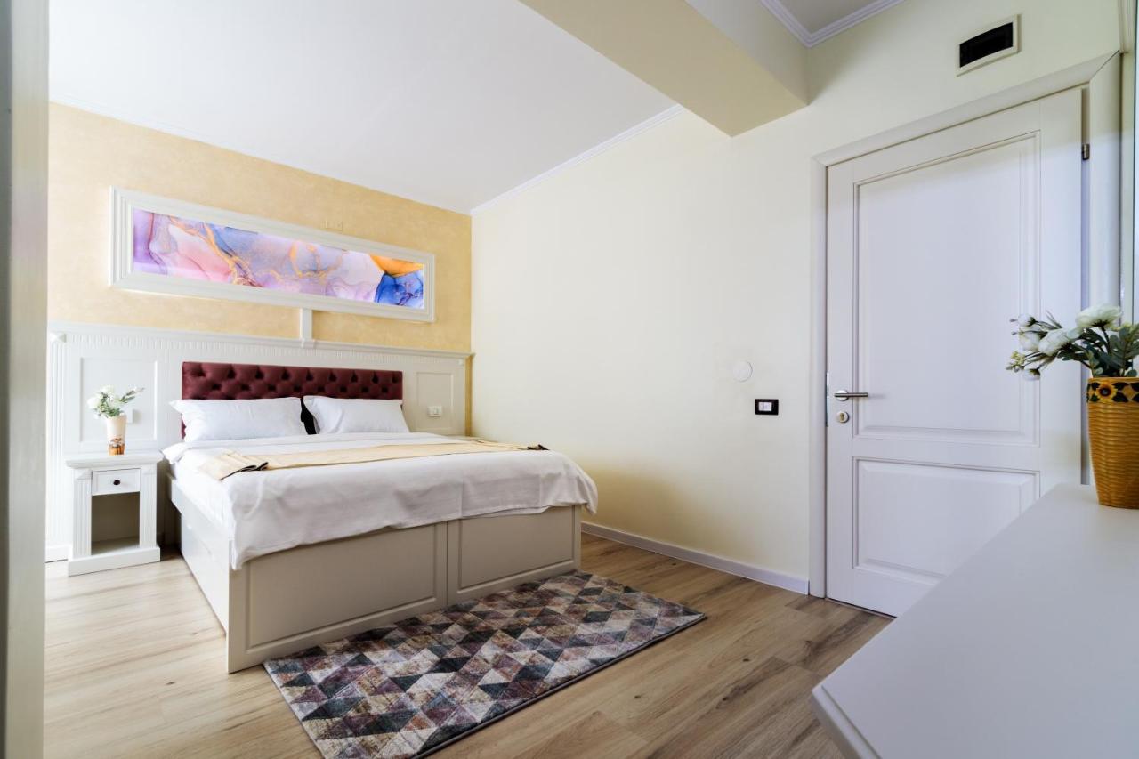 Hotel Central - Băile Olăneşti Esterno foto