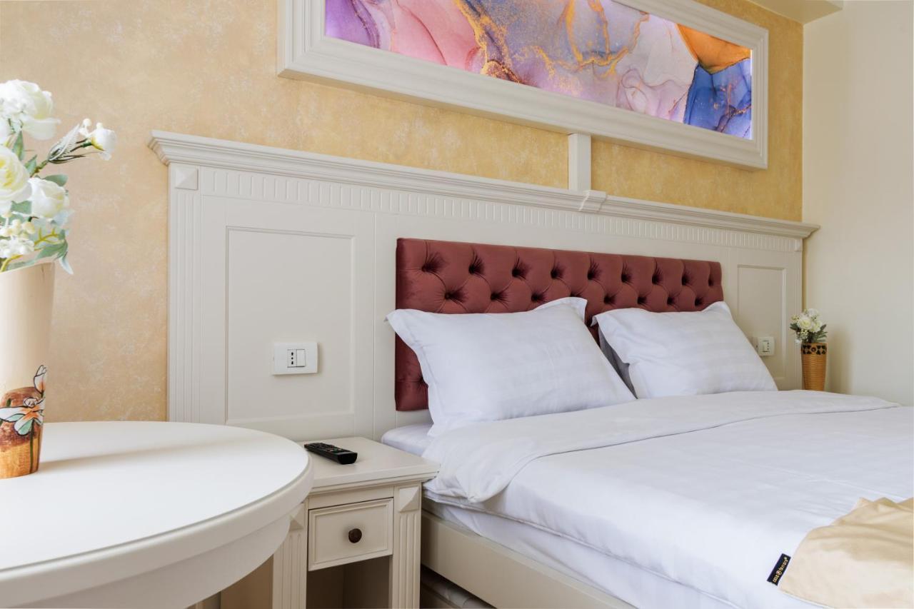 Hotel Central - Băile Olăneşti Esterno foto