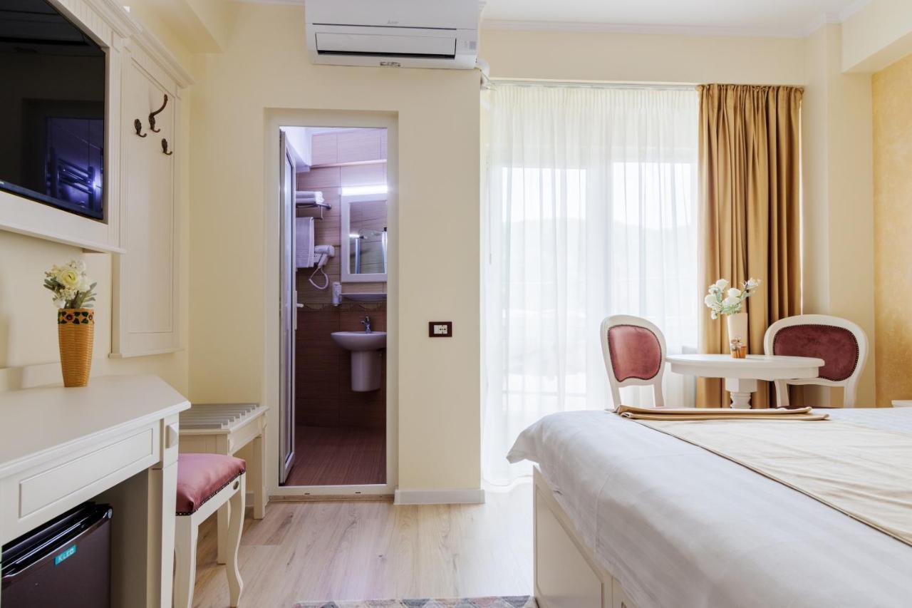 Hotel Central - Băile Olăneşti Esterno foto