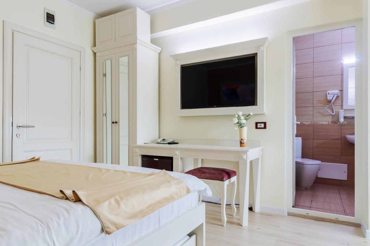 Hotel Central - Băile Olăneşti Esterno foto