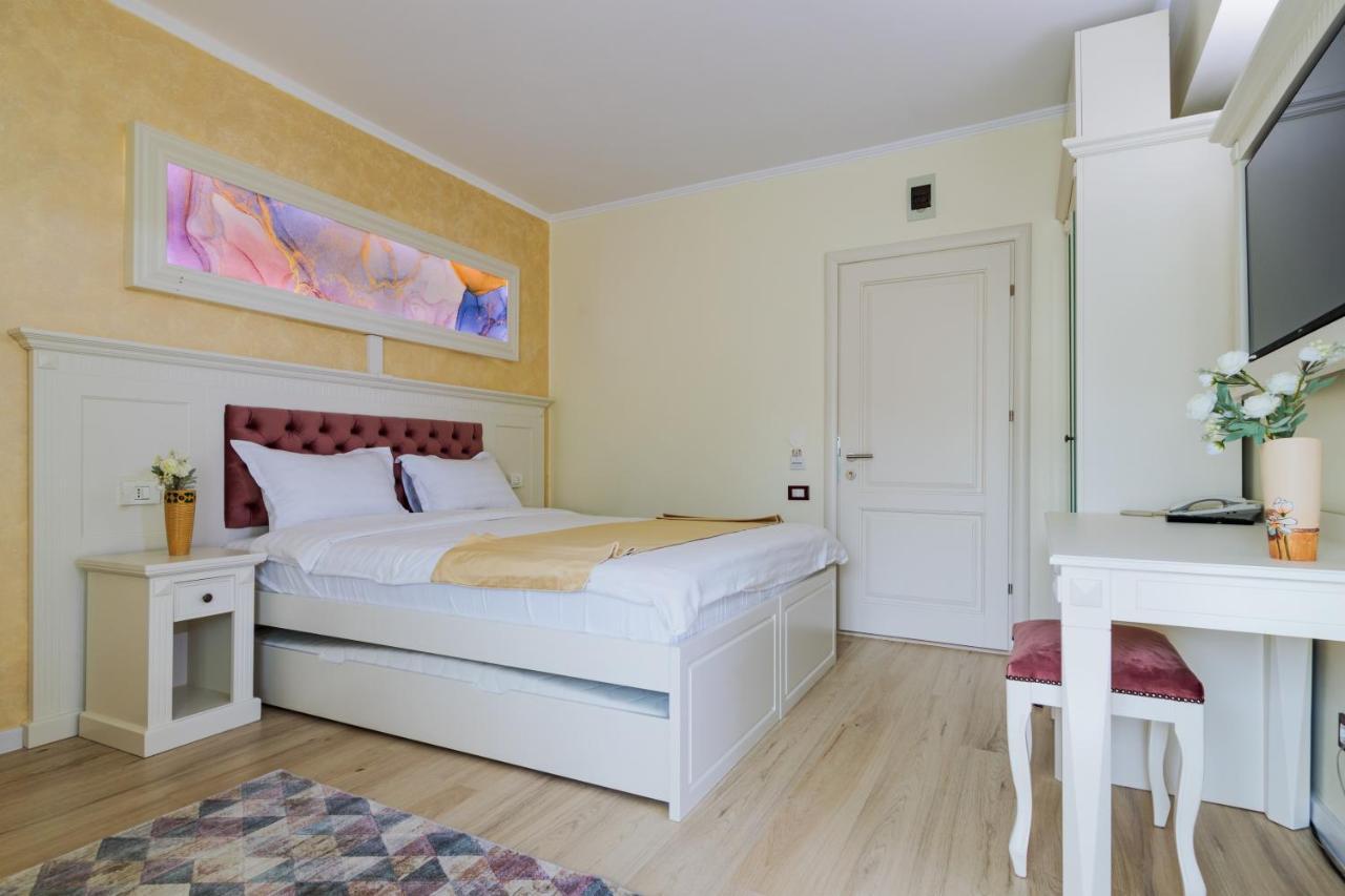 Hotel Central - Băile Olăneşti Esterno foto